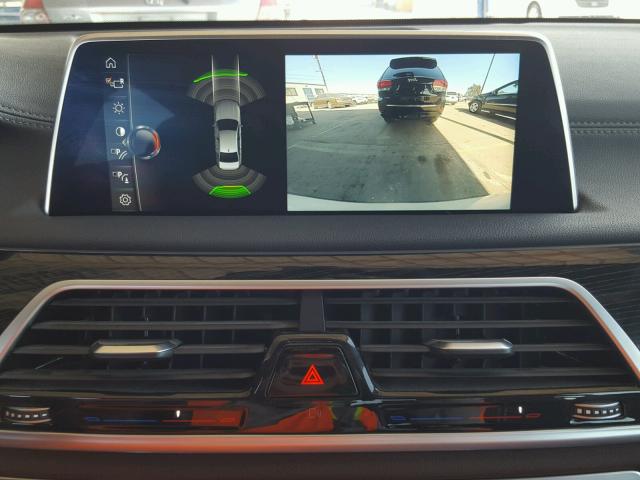 WBA7E2C58GG548393 - 2016 BMW 740 WHITE photo 9