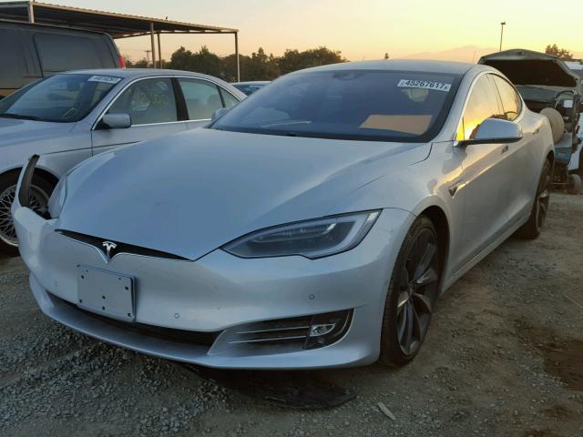 5YJSA1E26GF159820 - 2016 TESLA MODEL S SILVER photo 2