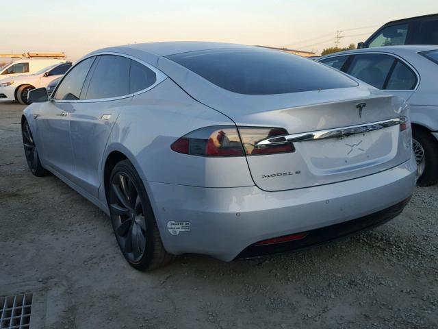 5YJSA1E26GF159820 - 2016 TESLA MODEL S SILVER photo 3