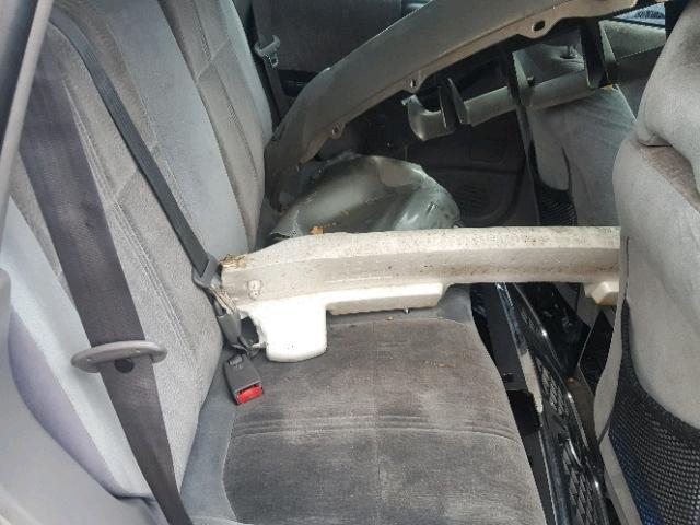 JF1SF65601H725310 - 2001 SUBARU FORESTER S 银色 照片 6