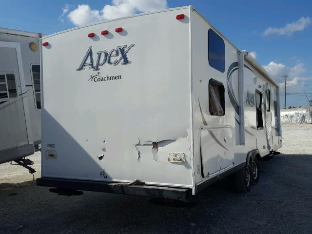 5ZT2CXVB6EA003312 - 2014 COACH APEX WHITE photo 4