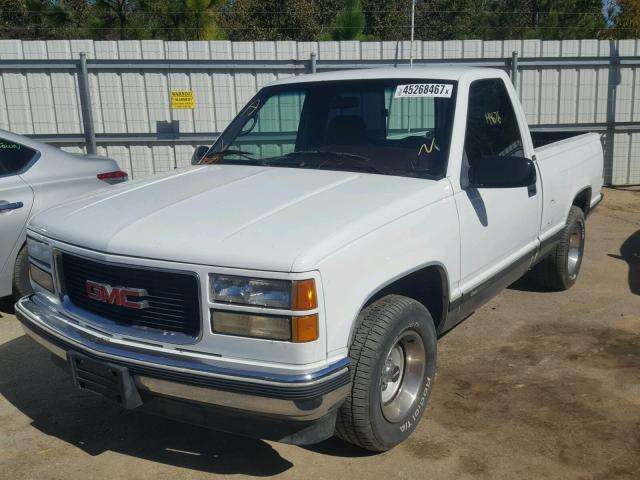 1GTEC14H3SZ535860 - 1995 GMC SIERRA C15 WHITE photo 2