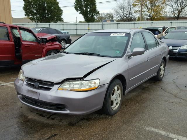 1HGCG5660YA022461 - 2000 HONDA ACCORD EX GRAY photo 2