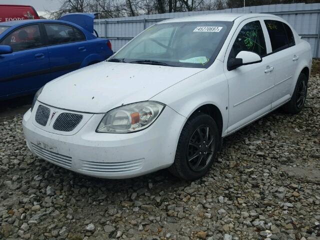 1G2AL55F987245876 - 2008 PONTIAC G5 SE WHITE photo 2