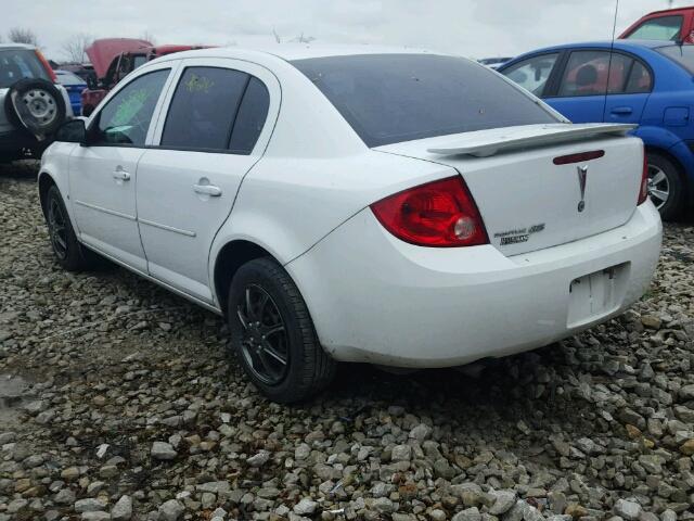 1G2AL55F987245876 - 2008 PONTIAC G5 SE WHITE photo 3