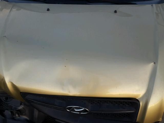 KM8JN12D35U122293 - 2005 HYUNDAI TUCSON GLS GOLD photo 7