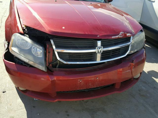 1B3LD76M98N191874 - 2008 DODGE AVENGER RED photo 9