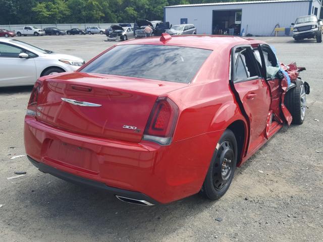 2C3CCAGGXGH270148 - 2016 CHRYSLER 300 S RED photo 4