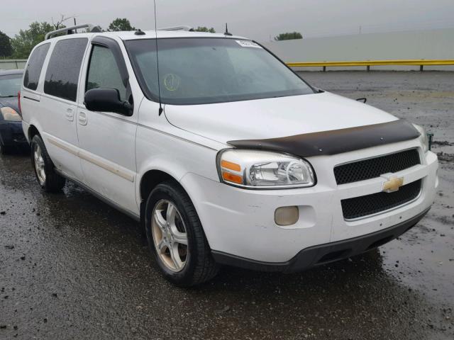 1GNDX33L95D242054 - 2005 CHEVROLET UPLANDER L WHITE photo 1