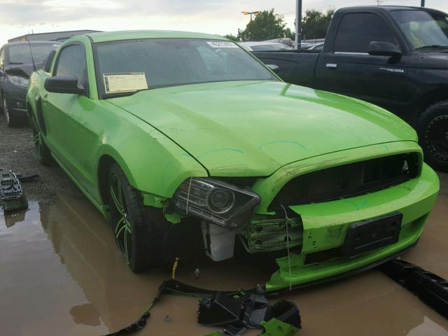 1ZVBP8AM4D5211759 - 2013 FORD MUSTANG GREEN photo 1