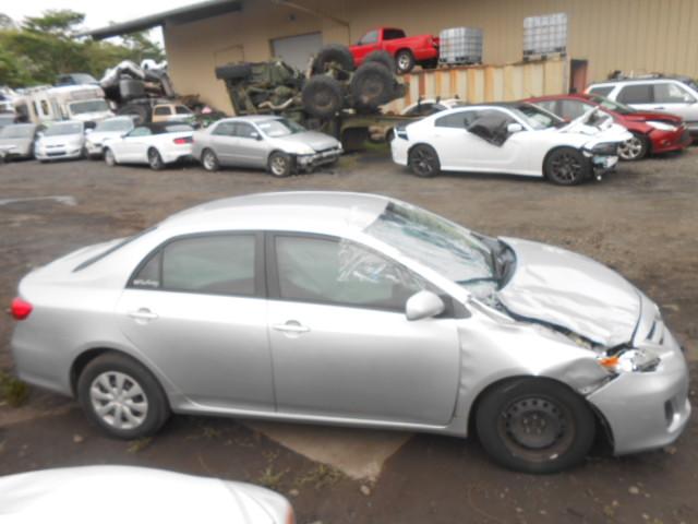 2T1BU4EE9BC536866 - 2011 TOYOTA COROLLA BA SILVER photo 9