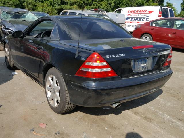 WDBKK49F21F217306 - 2001 MERCEDES-BENZ SLK 230 KO BLACK photo 3