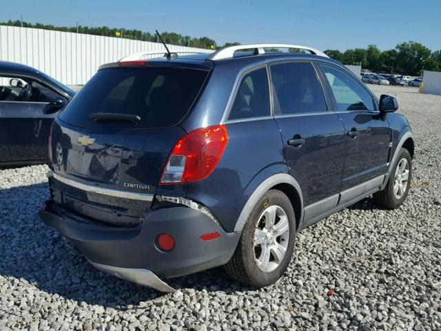 3GNAL2EKXES677081 - 2014 CHEVROLET CAPTIVA LS BLUE photo 4