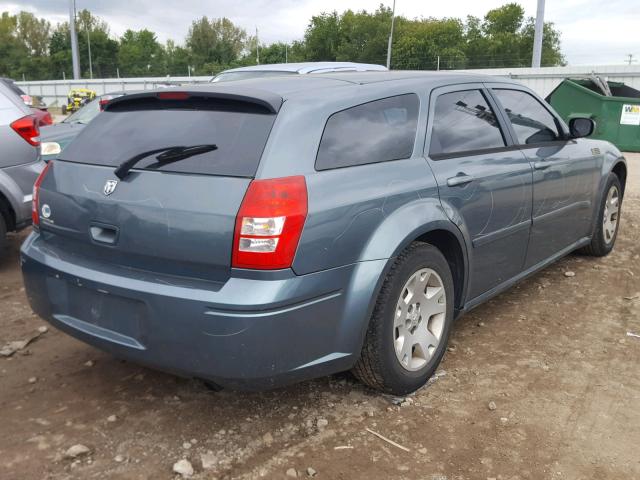 2D4FV48T35H692925 - 2005 DODGE MAGNUM SE GRAY photo 4