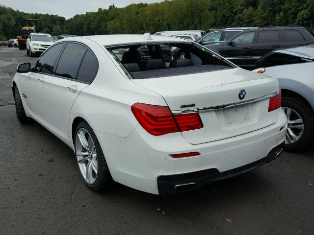 WBAKC6C53BC395056 - 2011 BMW 750I WHITE photo 3