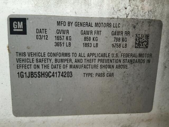 1G1JB5SH9C4174203 - 2012 CHEVROLET SONIC LS WHITE photo 10