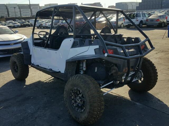 4XAXT9EA8CB602723 - 2012 POLARIS RANGER RZR WHITE photo 3