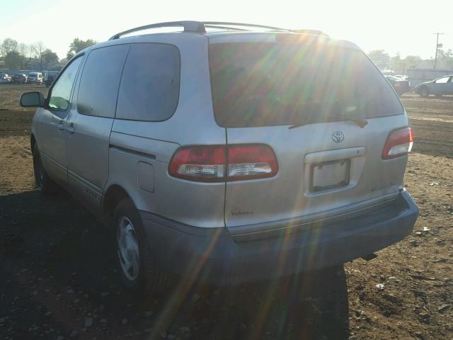 4T3ZF13C41U382130 - 2001 TOYOTA SIENNA LE SILVER photo 3