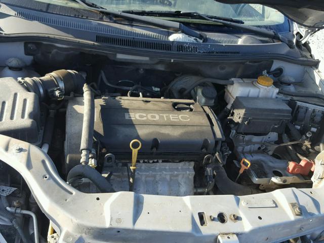 KL1TD6DE8AB099481 - 2010 CHEVROLET AVEO LS SILVER photo 7