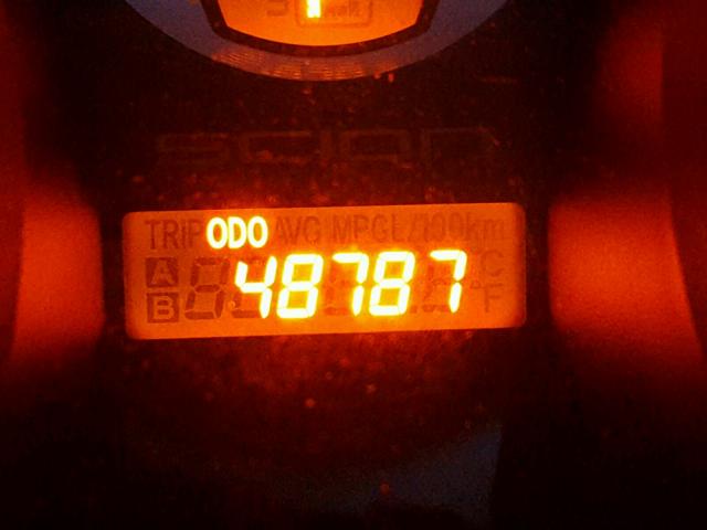 JTKJF5C7XC3031700 - 2012 TOYOTA SCION TC 白色 照片 8