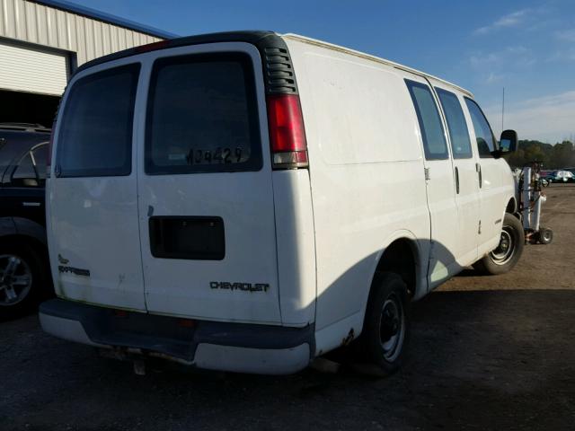 1GCGG25R1Y1253184 - 2000 CHEVROLET EXPRESS G2 WHITE photo 4