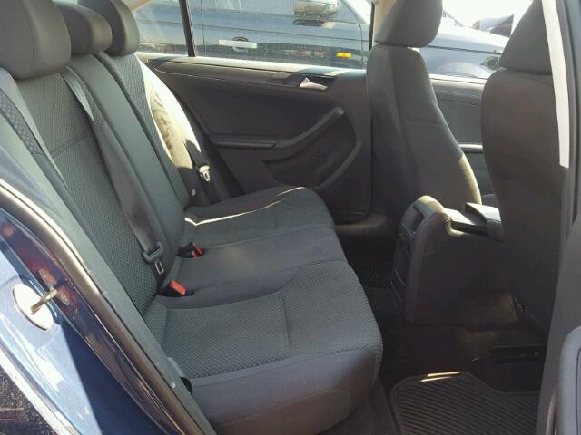 3VW2K7AJ3EM245847 - 2014 VOLKSWAGEN JETTA BASE BLUE photo 6