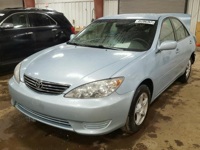 4T1BE32K56U647159 - 2006 TOYOTA CAMRY BLUE photo 2