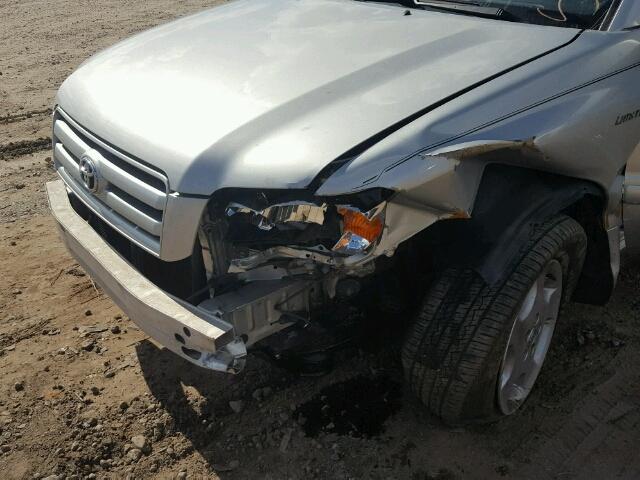 JTEEP21A950092801 - 2005 TOYOTA HIGHLANDER SILVER photo 9