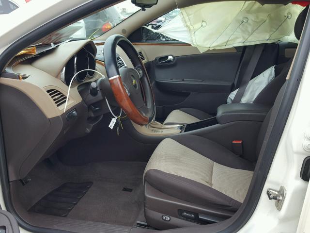 1G1ZC5E14BF310612 - 2011 CHEVROLET MALIBU 1LT WHITE photo 5