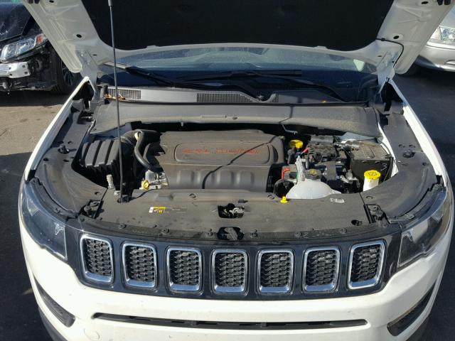 3C4NJCAB8JT123313 - 2018 JEEP COMPASS SP 白色 照片 7