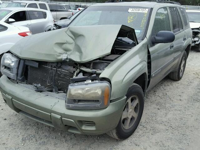 1GNDS13S142393717 - 2004 CHEVROLET TRAILBLAZE GREEN photo 2