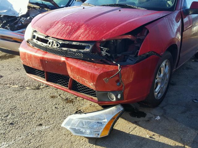 1FAHP36N29W242310 - 2009 FORD FOCUS SES RED photo 9