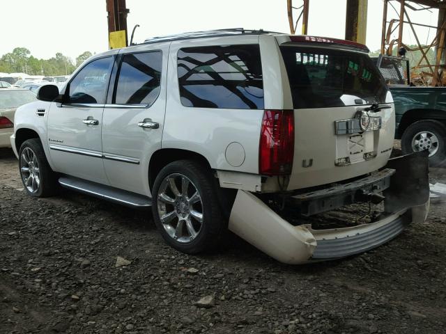 1GYEC63877R404107 - 2007 CADILLAC ESCALADE L WHITE photo 3