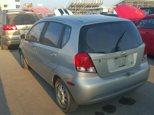 KL1TD62695B437231 - 2005 CHEVROLET AVEO BASE SILVER photo 3
