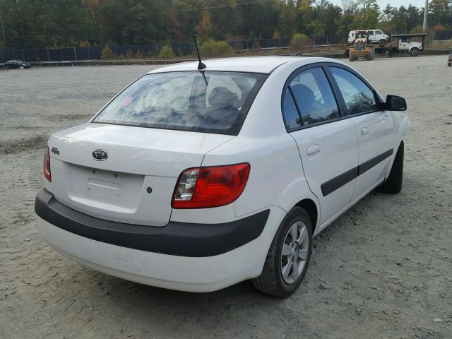 KNADE123466030055 - 2006 KIA RIO WHITE photo 4