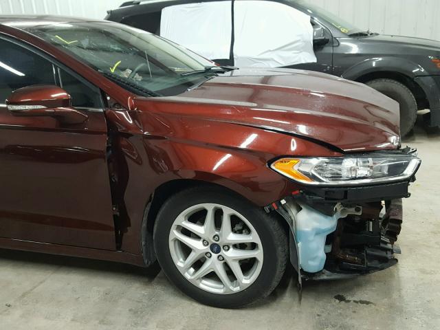 3FA6P0H79FR213308 - 2015 FORD FUSION SE BROWN photo 9