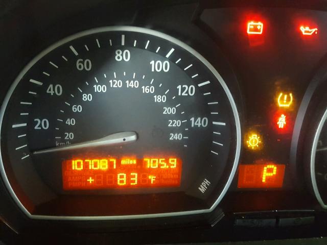 WBXPA73434WB26302 - 2004 BMW X3 2.5I BLACK photo 8