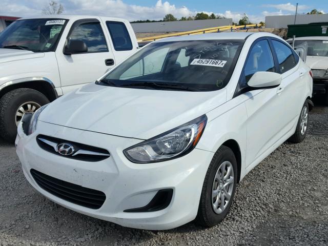 KMHCT4AE3DU497870 - 2013 HYUNDAI ACCENT GLS WHITE photo 2