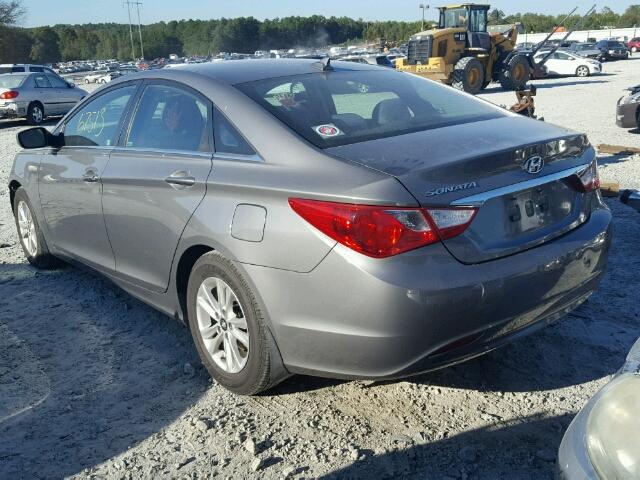 5NPEB4AC7DH700381 - 2013 HYUNDAI SONATA GLS GRAY photo 3