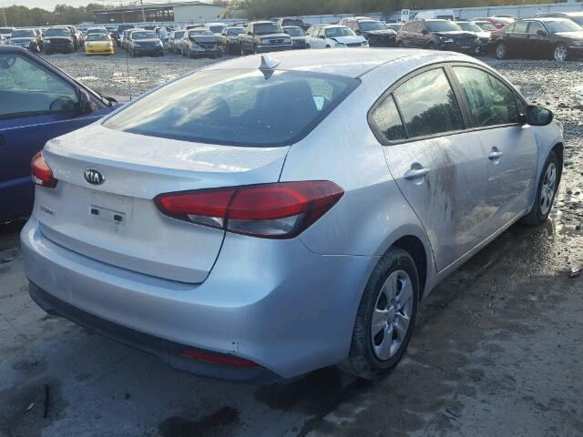 3KPFK4A72HE059304 - 2017 KIA FORTE LX SILVER photo 4