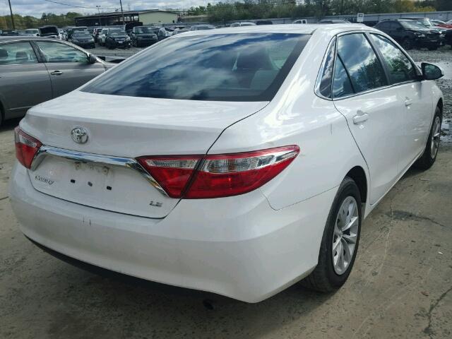 4T4BF1FK2GR530447 - 2016 TOYOTA CAMRY LE 白色 照片 4