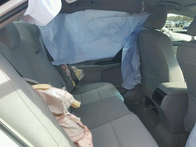 4T4BF1FK2GR530447 - 2016 TOYOTA CAMRY LE 白色 照片 6