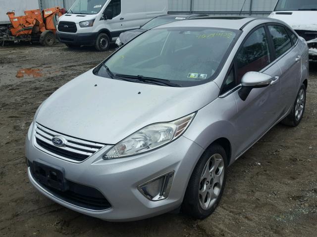 3FADP4CJ9BM131491 - 2011 FORD FIESTA SEL SILVER photo 2