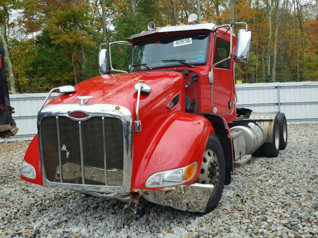 1XPHD40X2DD208504 - 2013 PETERBILT 386 RED photo 2