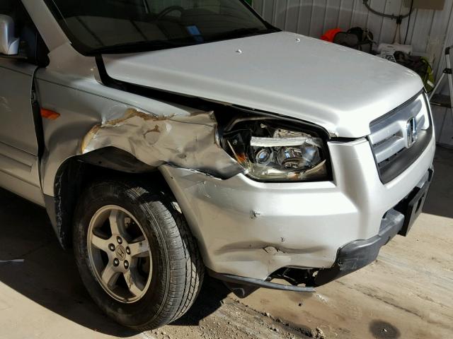 5FNYF18737B001695 - 2007 HONDA PILOT EXL SILVER photo 9