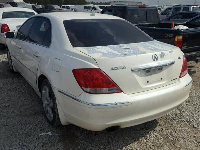 JH4KB16505C008227 - 2005 ACURA RL WHITE photo 3