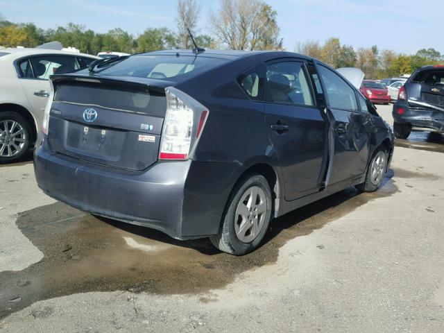 JTDKN3DU3B1371482 - 2011 TOYOTA PRIUS GRAY photo 4