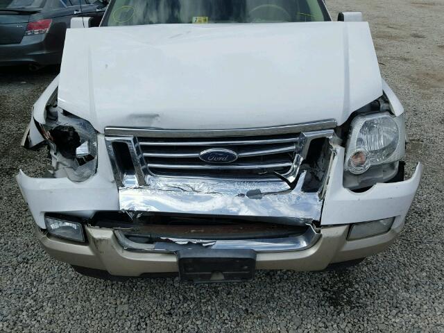 1FMEU74837UB46281 - 2007 FORD EXPLORER E WHITE photo 7