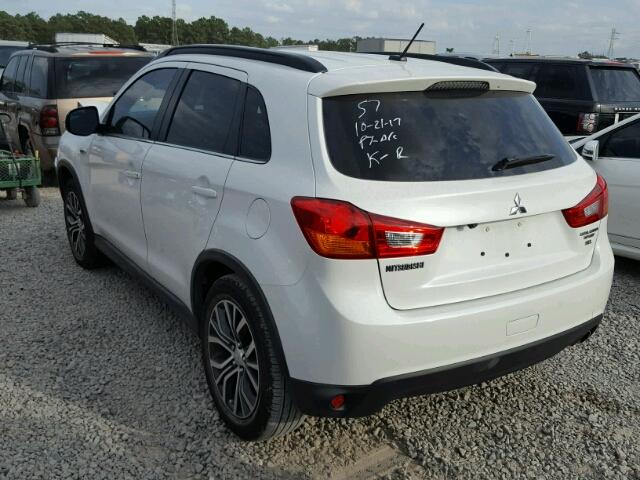 JA4AP4AW4GZ029639 - 2016 MITSUBISHI OUTLANDER WHITE photo 3