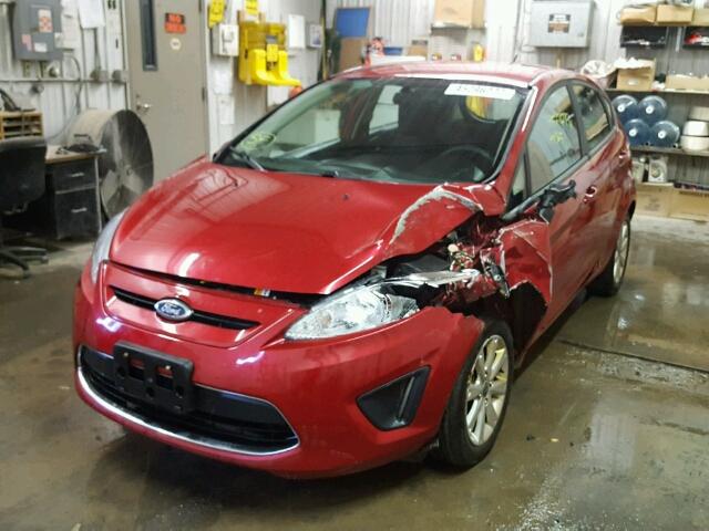 3FADP4EJ5BM233853 - 2011 FORD FIESTA RED photo 2